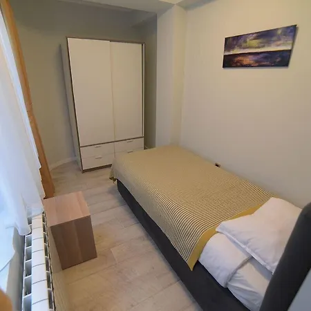 Garni House 46 3* Belgrad