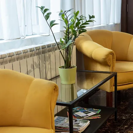 Garni House 46 Bed & Breakfast 3*