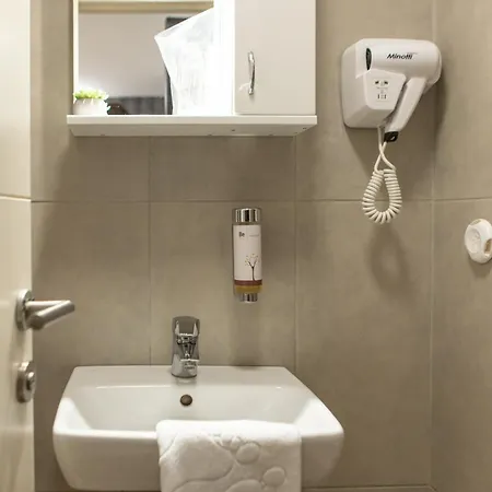 Garni House 46 Bed & Breakfast