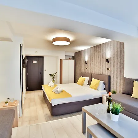 Bed & Breakfast Garni House 46 3*