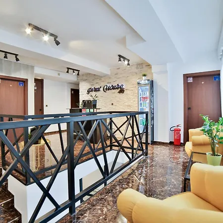 Garni House 46 Bed & Breakfast